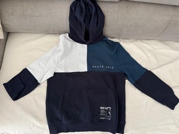 Sweat à capuche C&A 11-12 ans