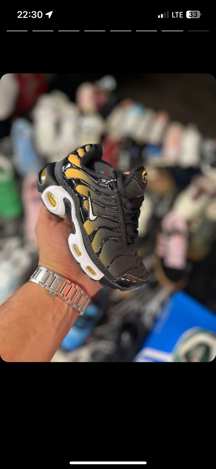 Nike tn noir orange 27