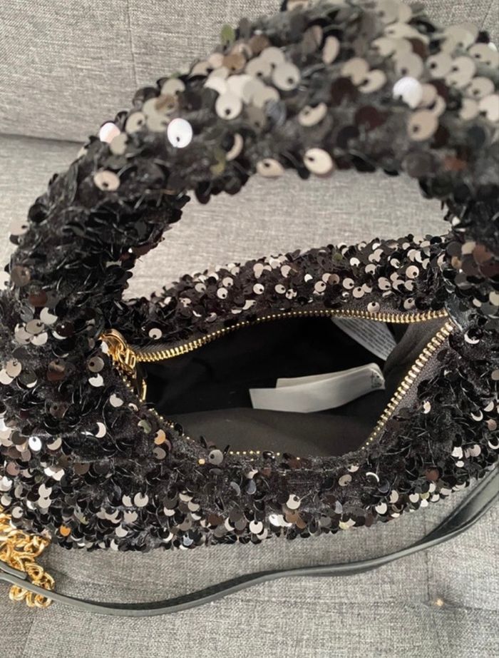 Sac à main sequins noir – Cache-Cache – Chaîne dorée – Comme neuf - photo numéro 2