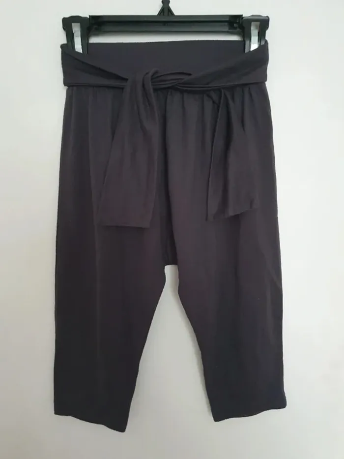 Pantalon pantacourt sarouel gym g kids gemo taille 5 ans