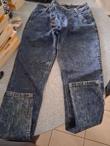 Jean " simple chic"  bleu  t'acheter " t- 36"