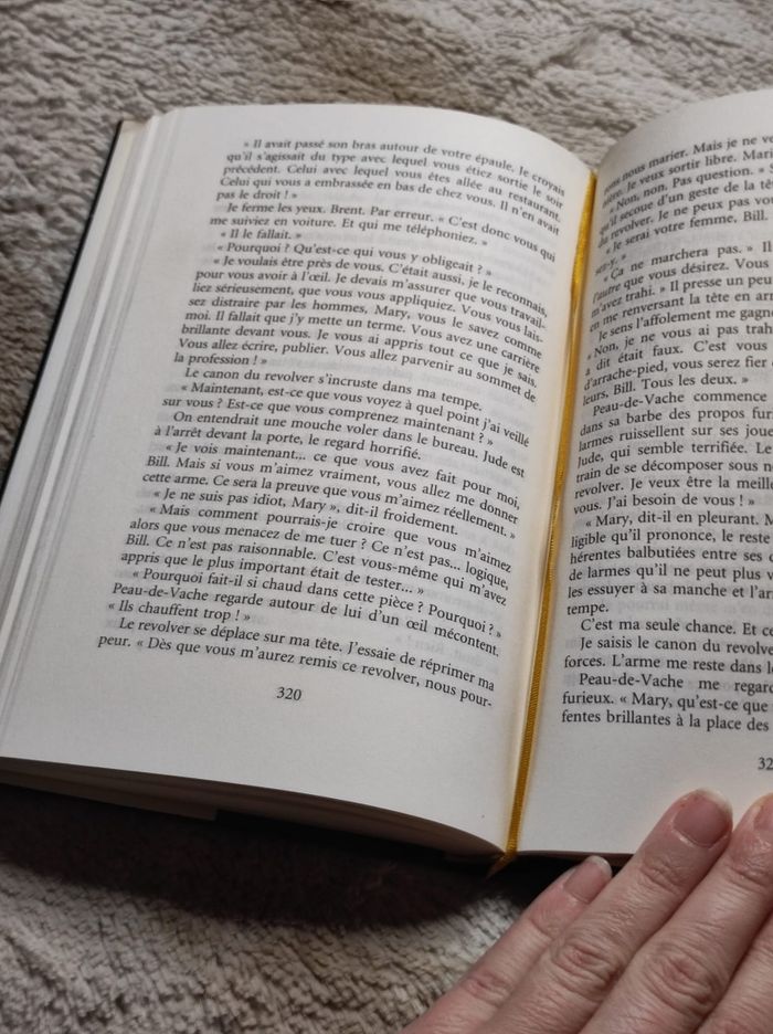 Dans l'ombre de Mary de Lisa scottoline - photo numéro 4