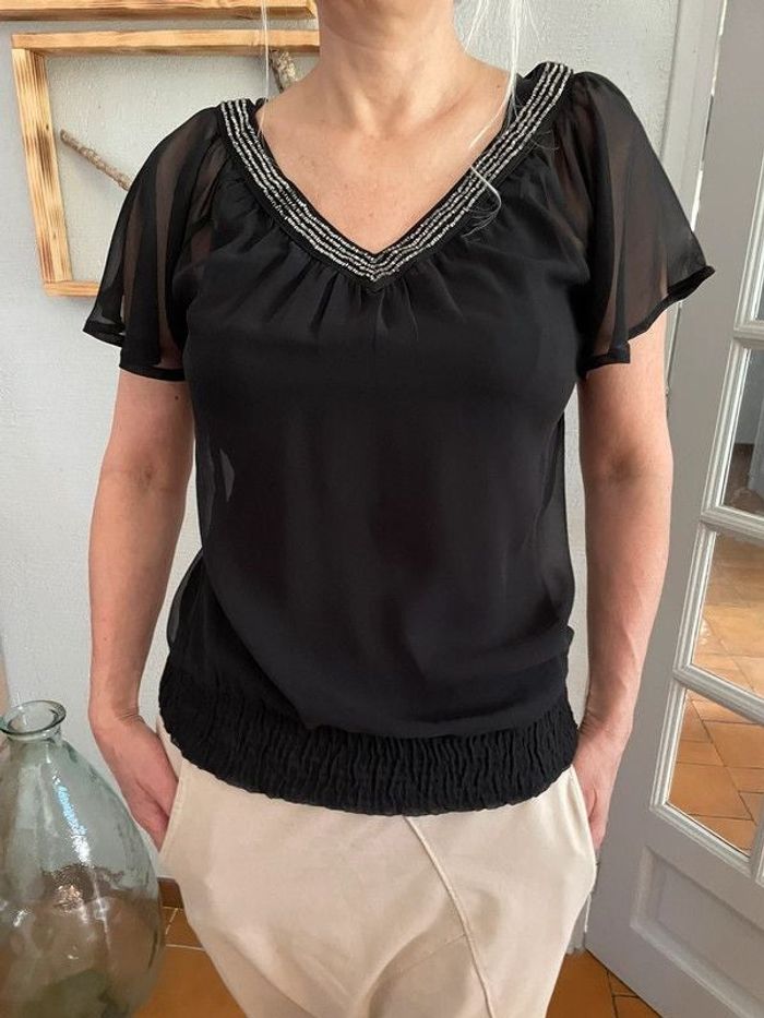 blouse transparente noire