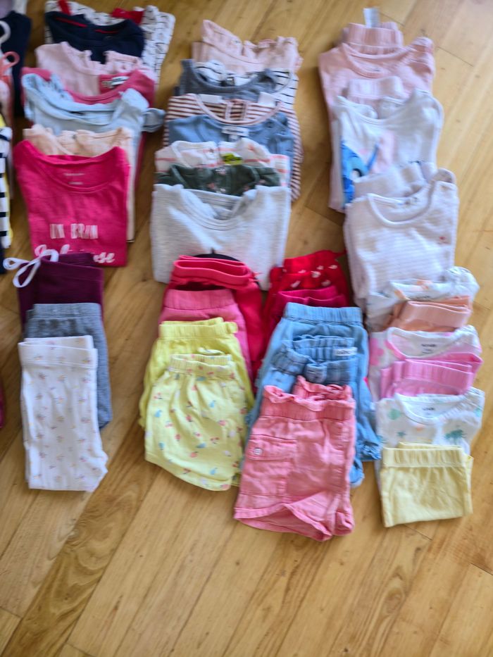 Grand lot vêtements bebe fille 18 mois - photo numéro 3