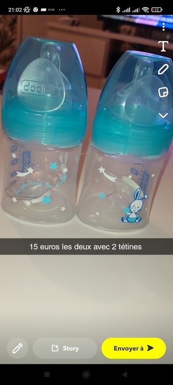 2 biberons dodies avec deux sucettes état neuf