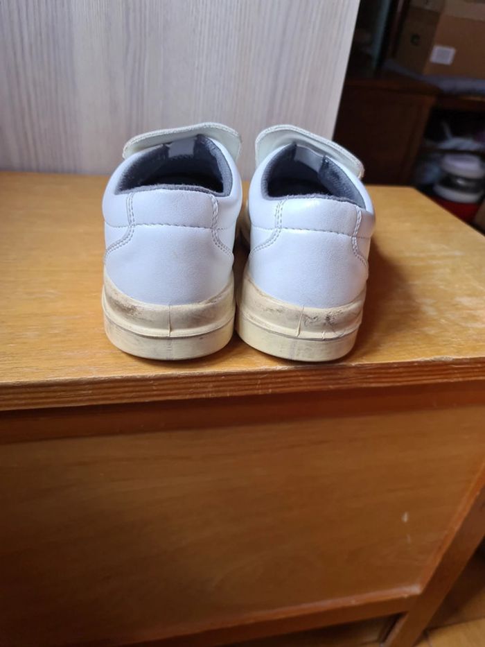 Chaussures de sécurité pointure 39 - photo numéro 4