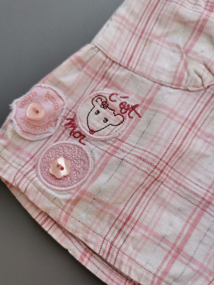 Short 12 mois tout compte fait - photo numéro 2