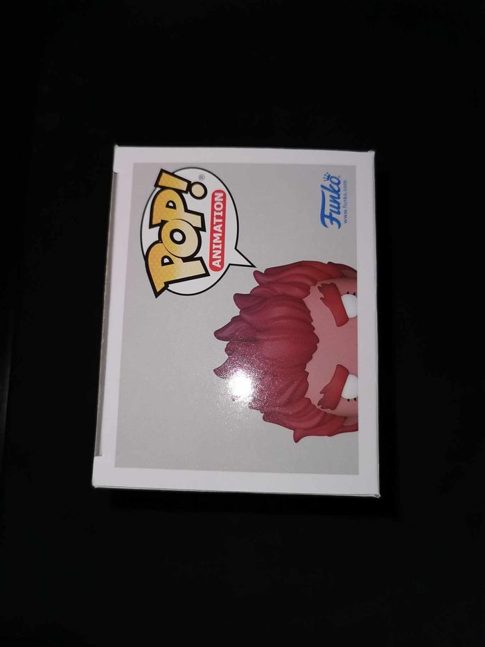 Figurine Funko Pop / Might Guy N°824 / Naruto Shippuden / Glows In The Dark Funko Spécial édition - photo numéro 5