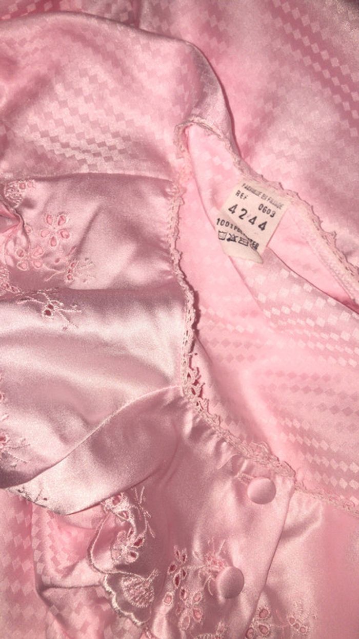Chemise de nuit Vintage état neuf rose en satin - photo numéro 15
