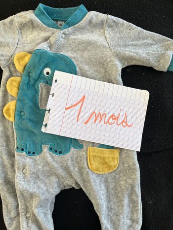 Pyjama 1 mois