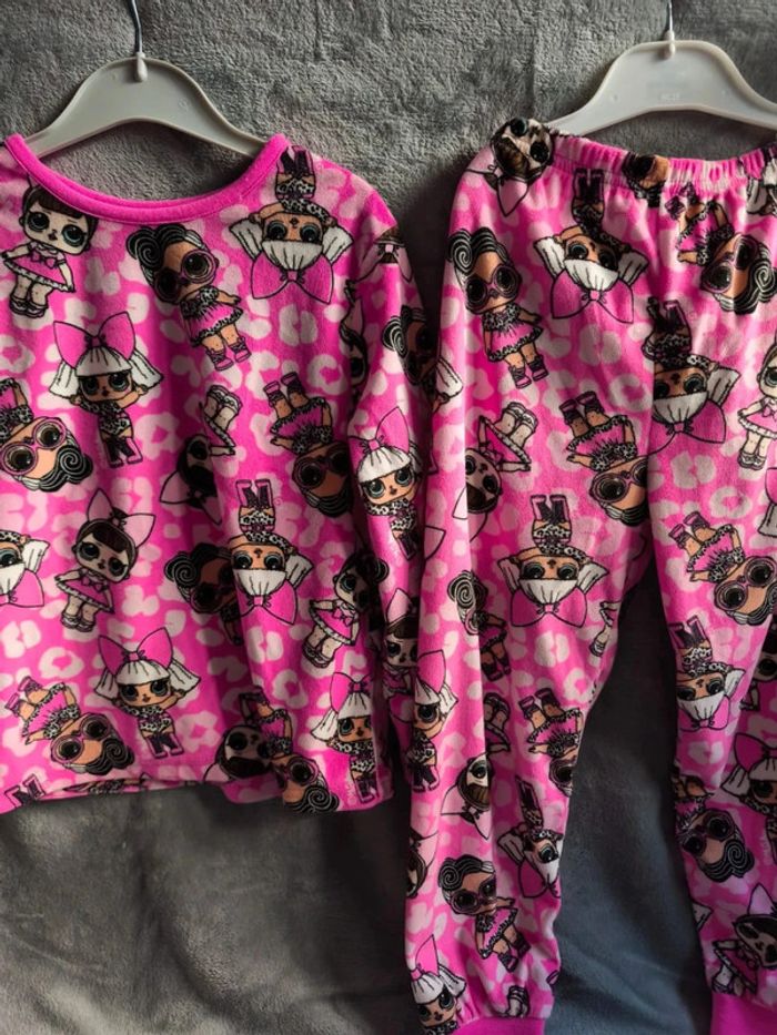 Pyjama deux pièces 4-5ans L.O.L neuf