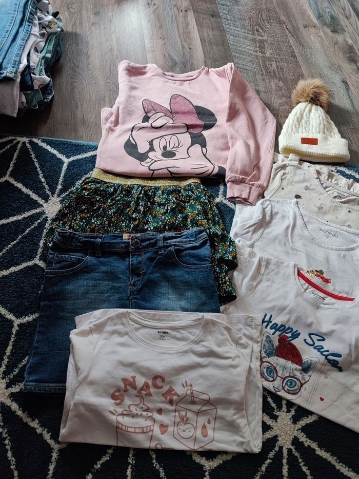 Lot vêtements fille 10 ans - photo numéro 2
