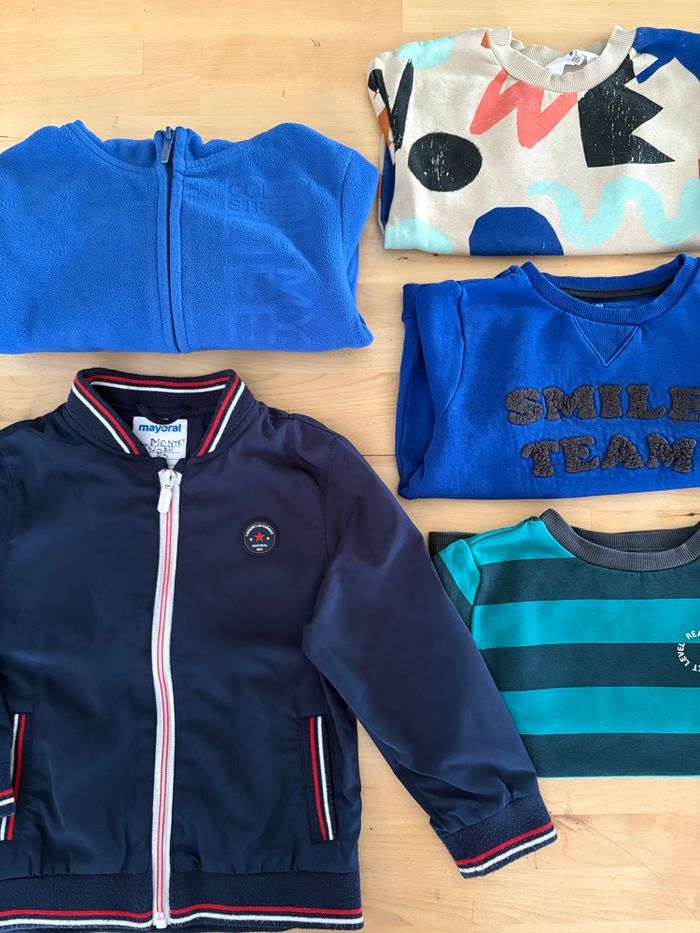 Lot de vêtements 4 ans
