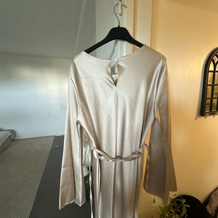 Robe de soirée - photo numéro 4