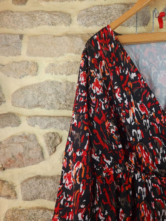 Robe manches longues noir et multicolore Femme taille 54 marque Asos 💎 - photo numéro 2