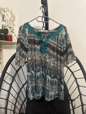 T-shirt femme léger – Taille L/XL, confort et style