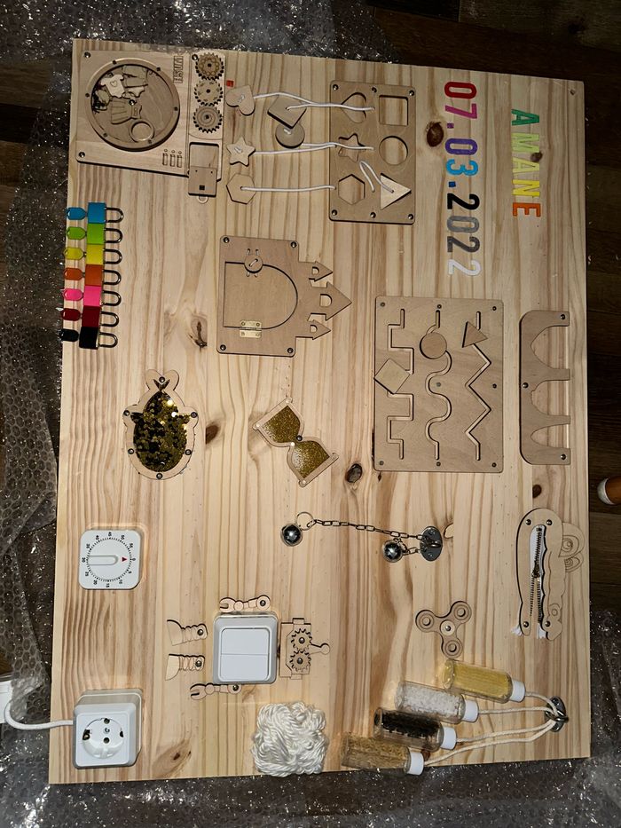 Busy board  / Planches d’activités Montessori - photo numéro 3