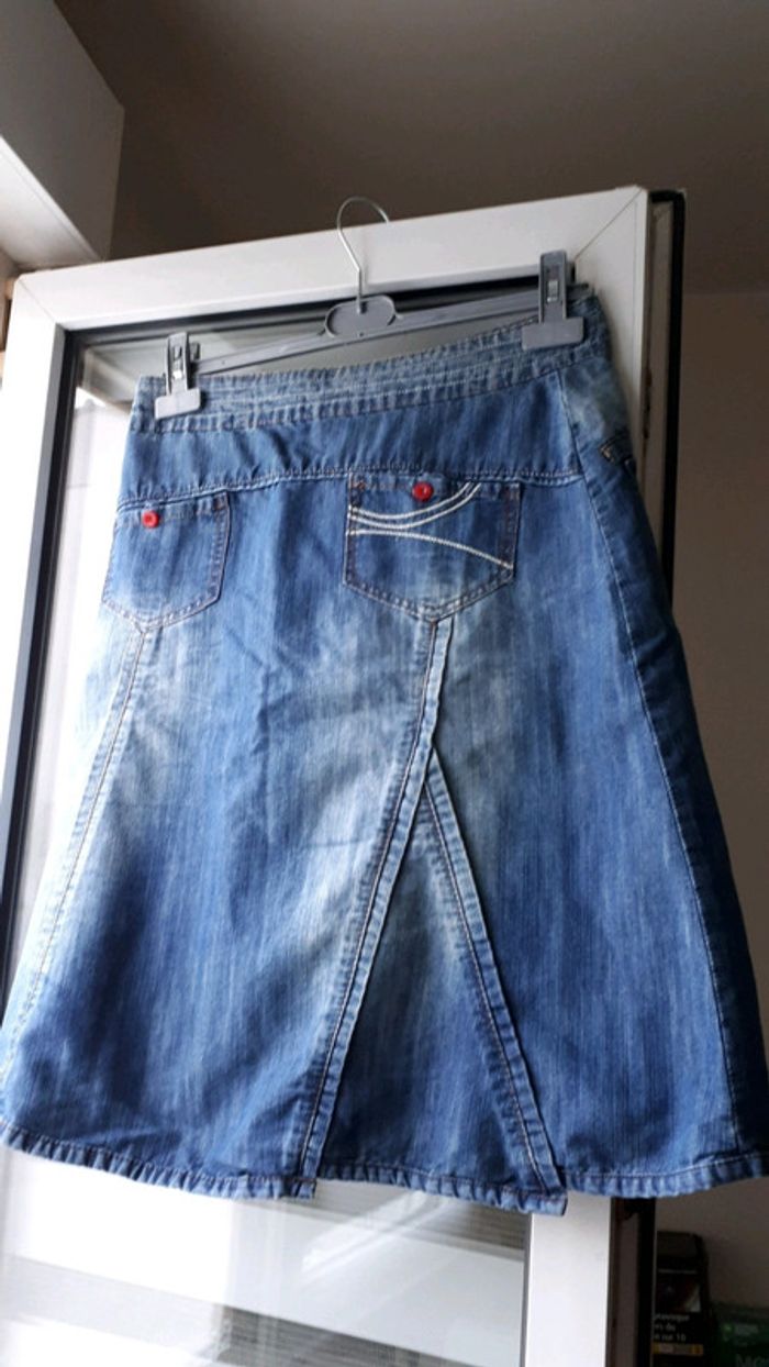 Jupe jean t 38 - photo numéro 2