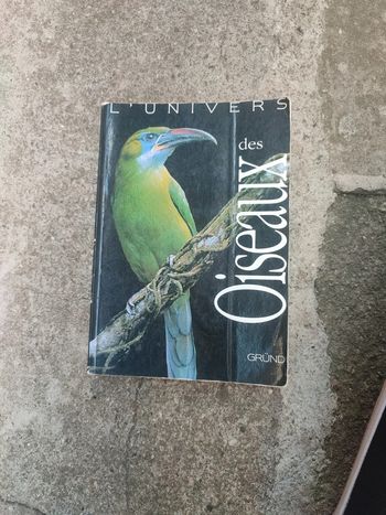 Livre l'univers des oiseaux