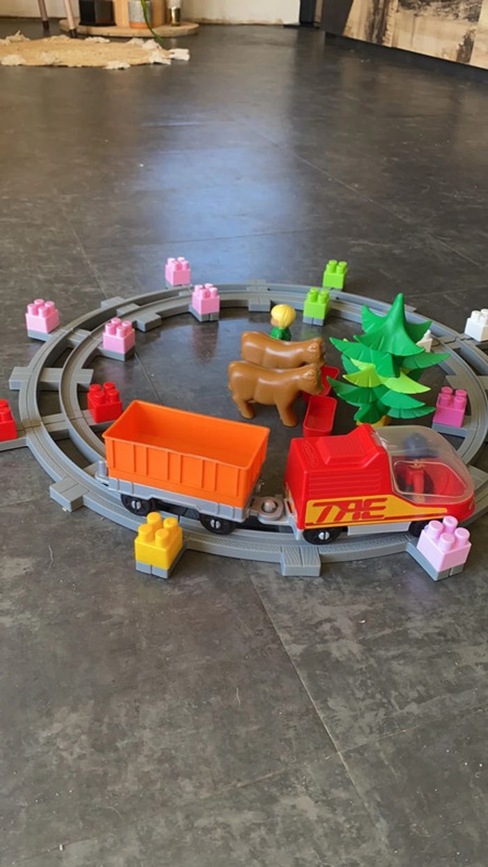 Petit train lego - photo numéro 2