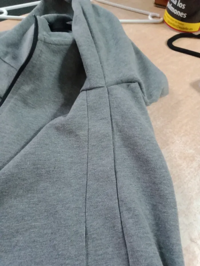 Veste grise - photo numéro 16