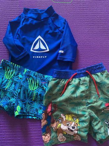 Lot maillots de Bain garçon 4 ans