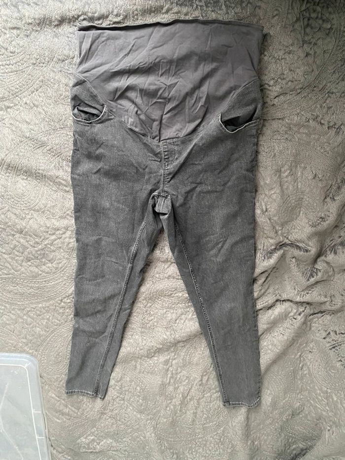 Lot 2 jeans de grossesse - photo numéro 2