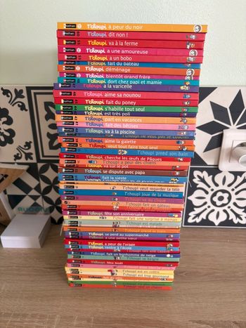 Lot de 56 livres T’choupi