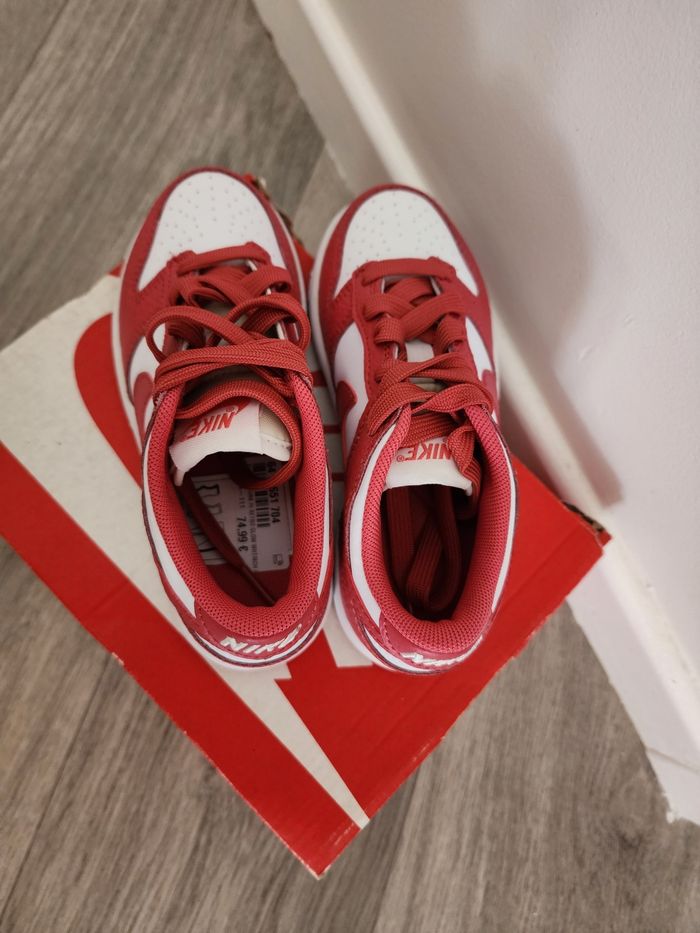 Vend Nike Dunk low Taille 28 - photo numéro 3