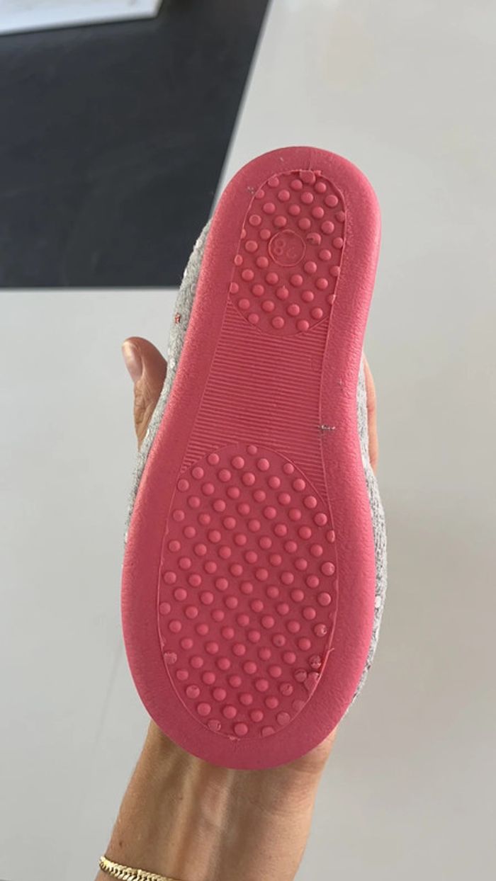 Chaussons Lulu Castagnettes pointure 28 - photo numéro 2