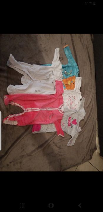 Lots de 5 pyjamas T.6mois