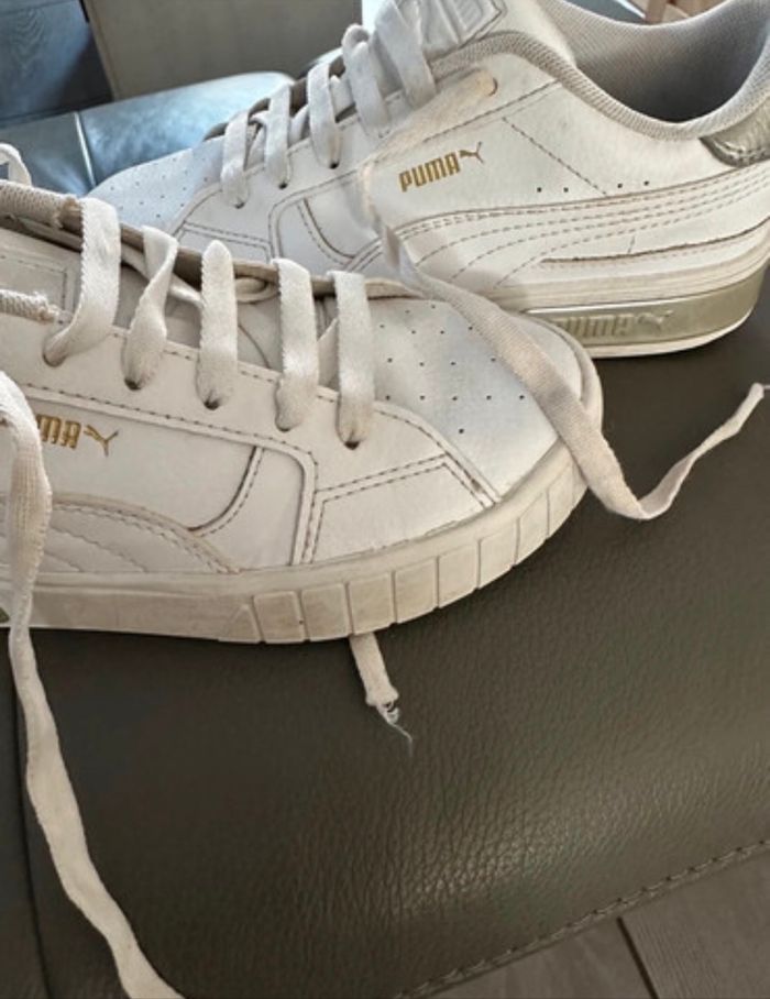 Baskets blanche Puma pointure 34 👟 - photo numéro 2