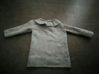 Pull gris