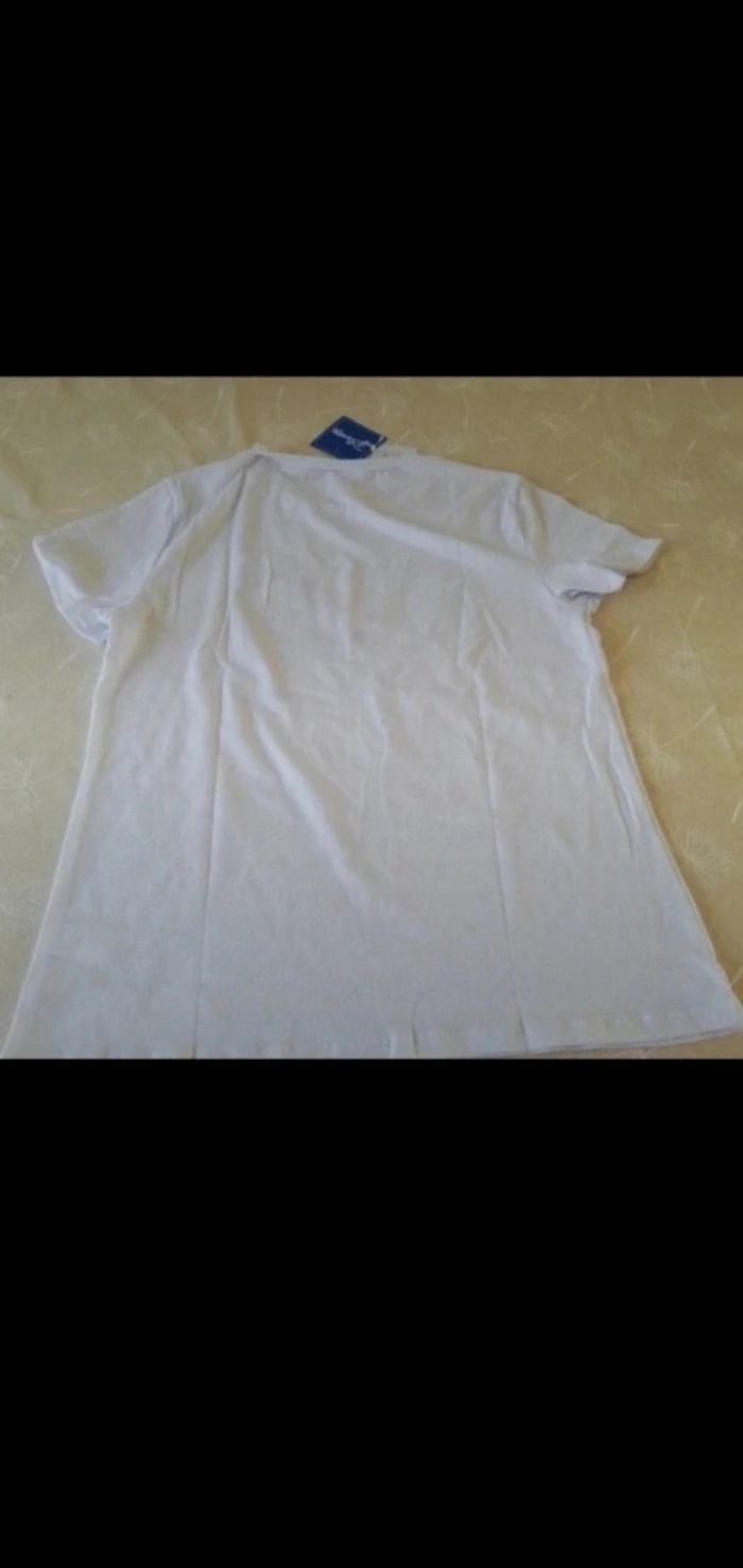 TS manches courtes blanc méchantes Disney taille S neuf - photo numéro 4
