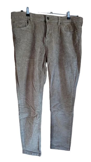 Pantalon T48