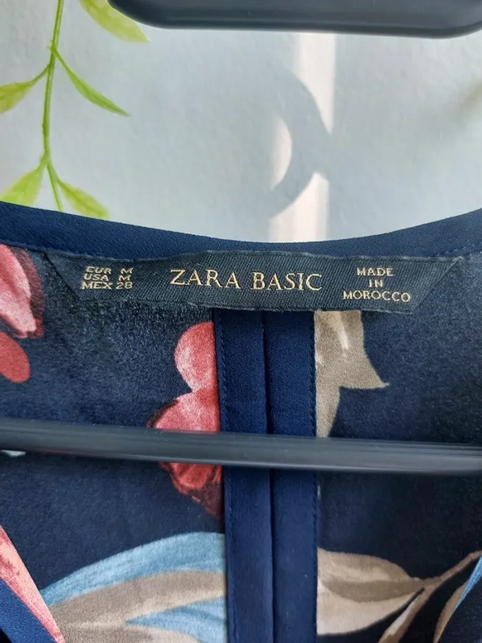 Blouse Zara – M – Marine – État : Très bon - photo numéro 3