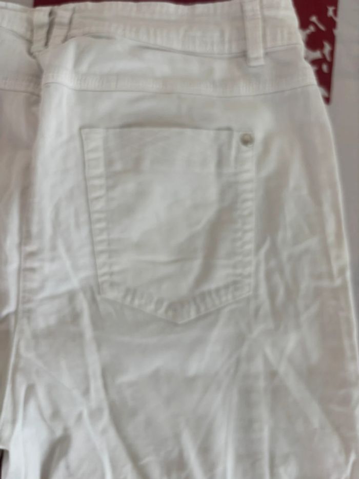 Pantacourt blanc taille 38/40 candae - photo numéro 16
