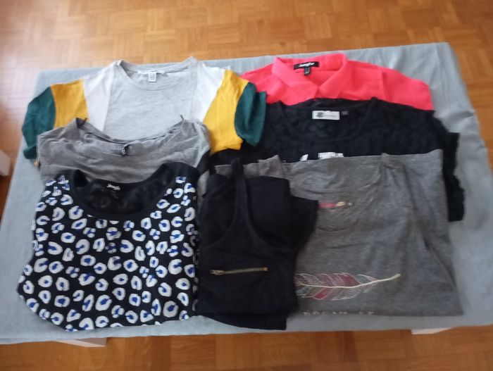 Lot 7 tops XS