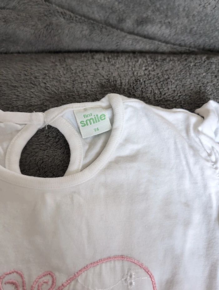 T shirt sans manche 12 mois - photo numéro 2