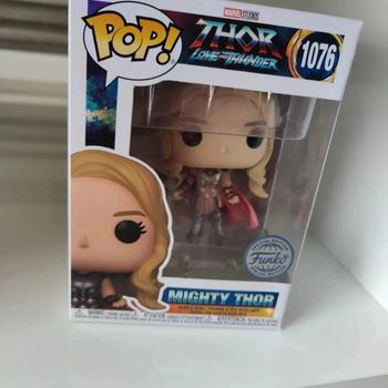 Figurine pop Marvel Thor