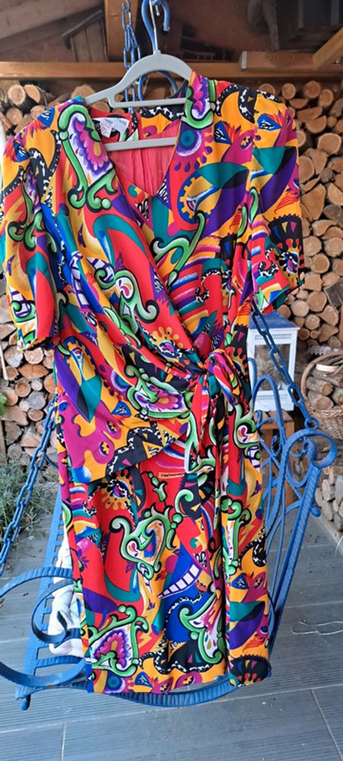 Robe ceintrée et doublée