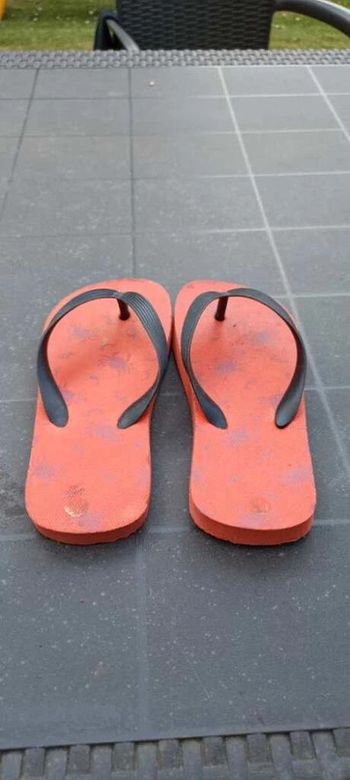 Tongs