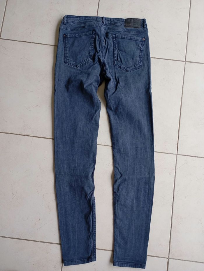 Jean femme bleu marine taille 40 zara - photo numéro 3