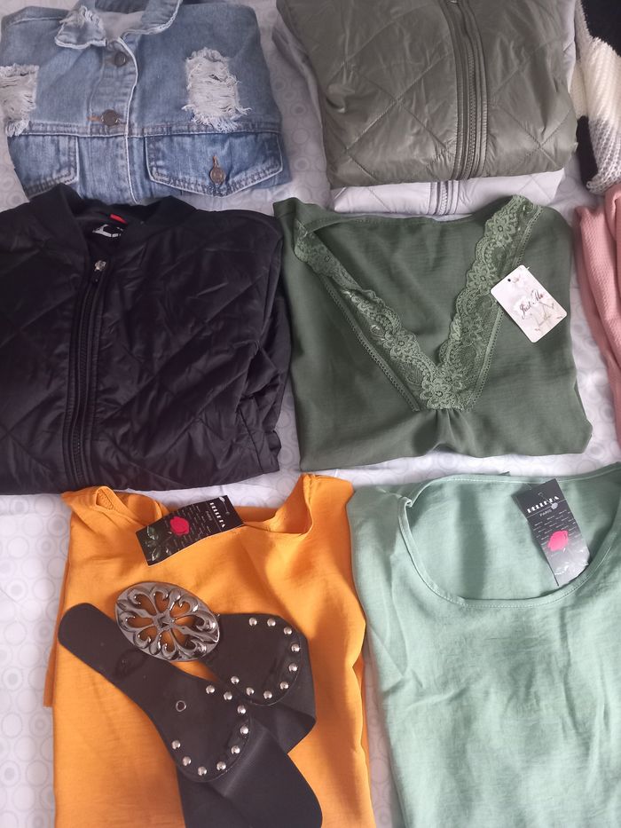 Lot vêtements Neuf avec étiquettes 38 au 54 - photo numéro 5