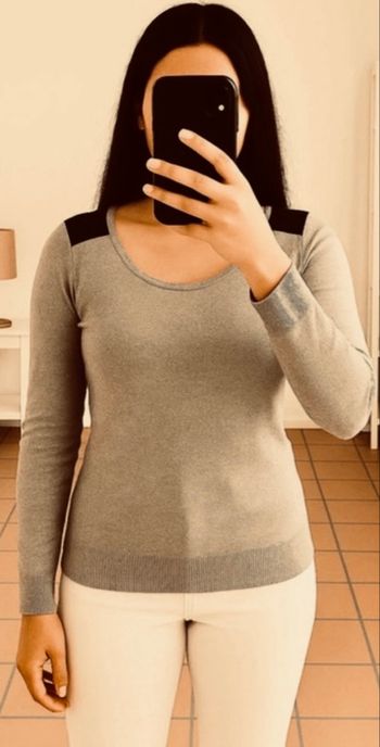 Pull leger gris à empiècement xs