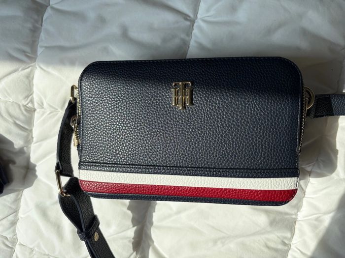Sac à bandoulière deux poches Marine Tommy Hilfiger - photo numéro 3