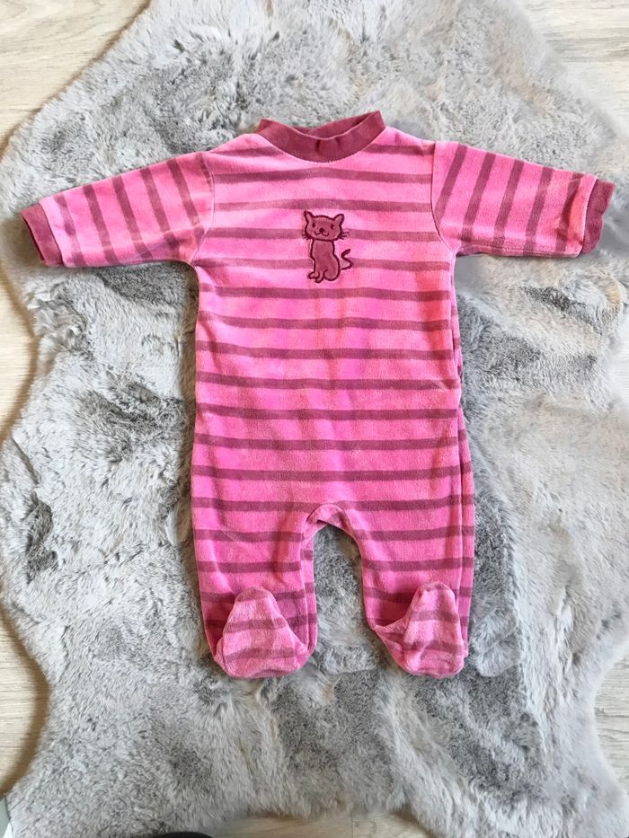 2 grenouillères 1 mois (Kitchoun et bout’chou) - photo numéro 4