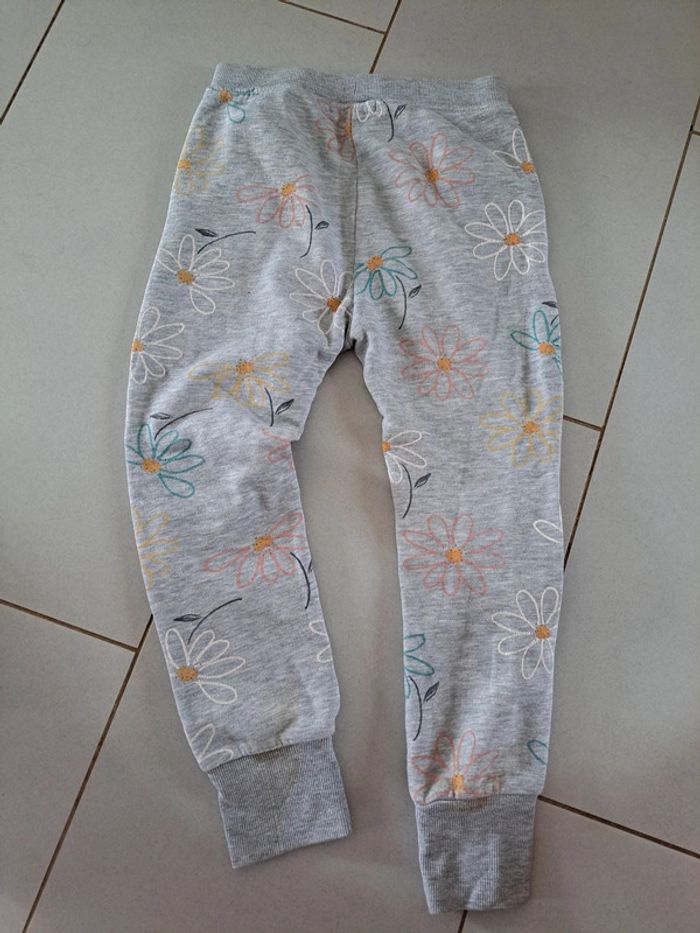 Pantalon 6/7ans - photo numéro 2