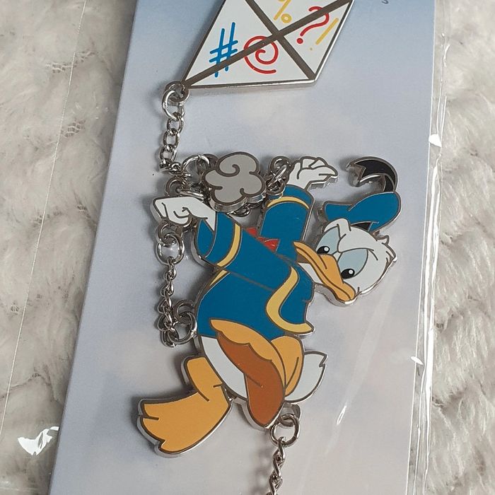 Pins édition limitée donald cerf-volant EL - photo numéro 2