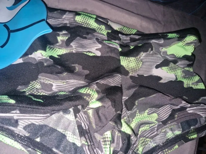 Short de bain et bonnet - photo numéro 2